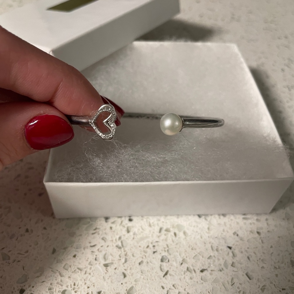 Heart and Pearl Bracelet